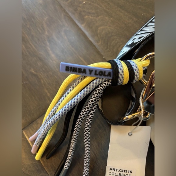 Bimbay Y Lola Cream Crossbody Bag - Picture 5 of 7